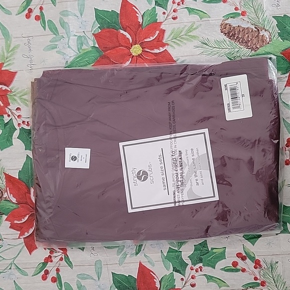 Strictly Scrubs Set 2XL Wine Unisex - Picture 2 of 2